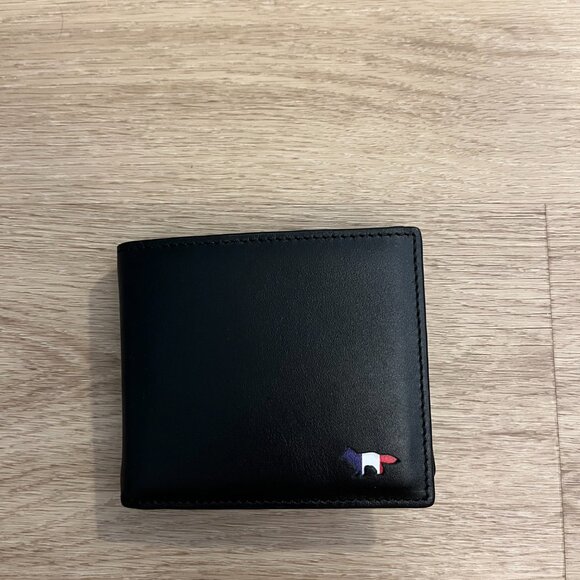 Maison Kitsune Tricolor Fox Compact Bifold Wallet Black (New) - Picture 13 of 15